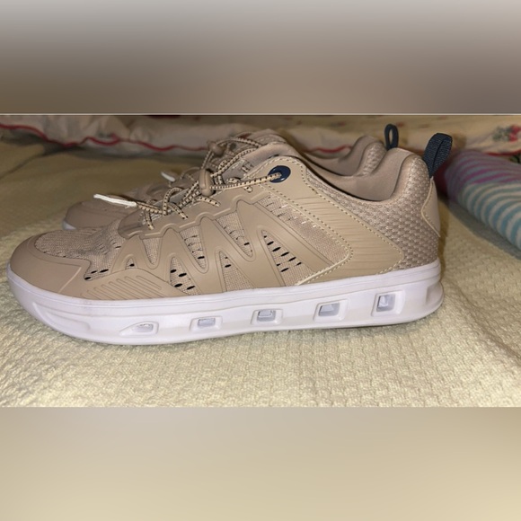 Magellan Outdoors Pro Boating Shoes - Picture 1 of 5